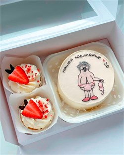 Бенто-тот с капкейками(2шт)-нашей юбилярше 10060